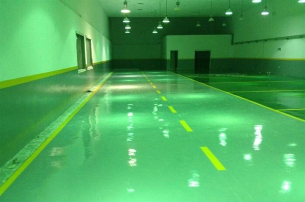 雨季環(huán)氧地坪漆施工應考慮到哪些地方？